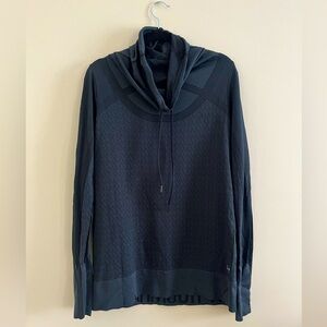 Under Armour pullover